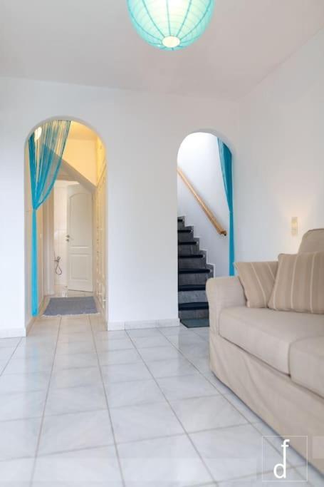 Karantou Villa Tiros Ngoại thất bức ảnh